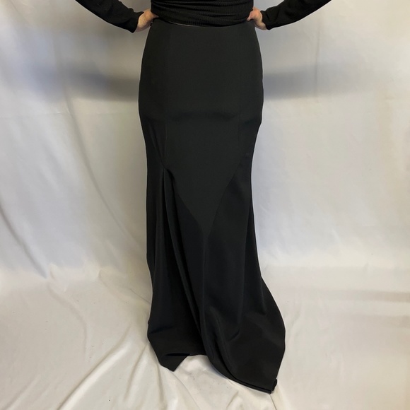 Alexander McQueen Full Length Skirt with Train - Picture 3 of 9